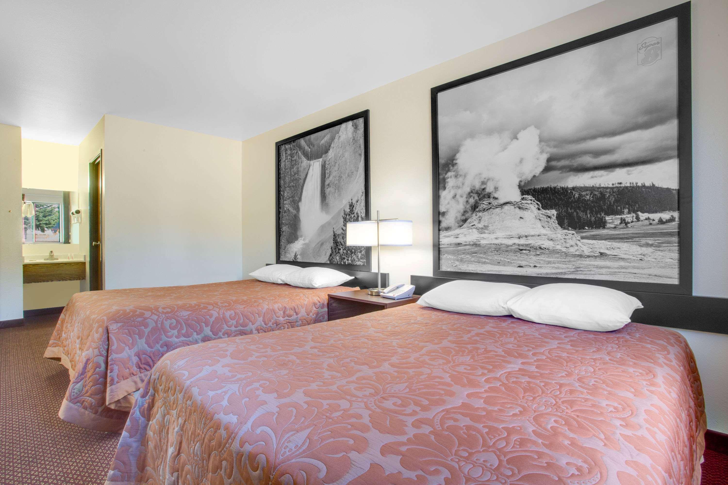 Super 8 By Wyndham West Yellowstone Exterior foto