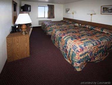 Super 8 By Wyndham West Yellowstone Habitación foto
